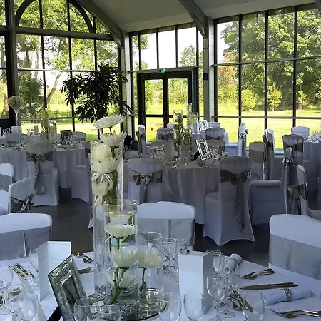 Chateau De Cocove فندق