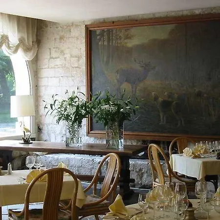 מלון Chateau De Cocove 4*