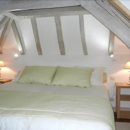 Chateau De Cocove فندق