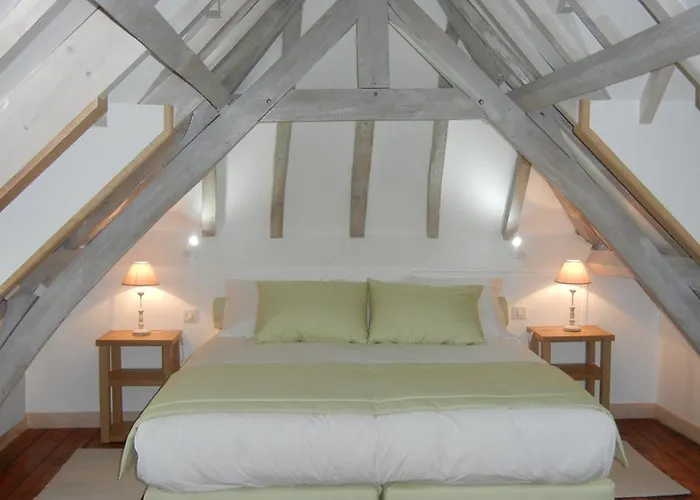 Chateau De Cocove 4*